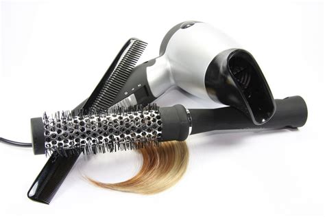 In unserem salon im herzen von potsdam bieten wir ihnen einen hochqualitativen service rund um ihr. Coiffeur GJO Schwerzenbach | Casual Card