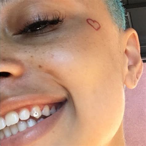 Women Face Tattoo Heart #womensbest #womensstyle #womensclothing | Face