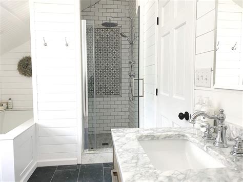 Diy Elegant Farmhouse Master Bathroom Shower Tile And Floor Ideas