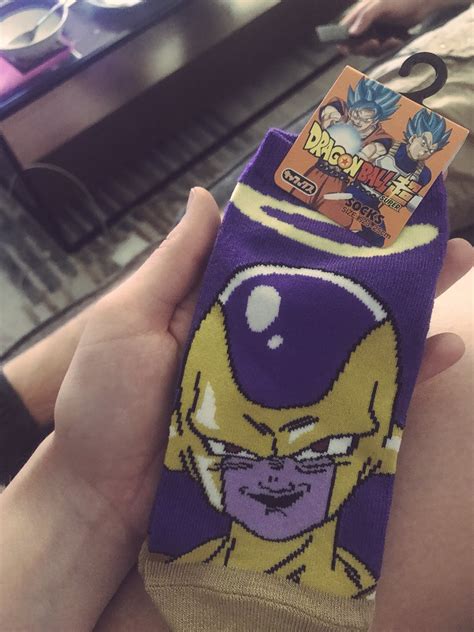 🎃sp👀kymecha🎃 On Twitter Got New Frieza Socks Today