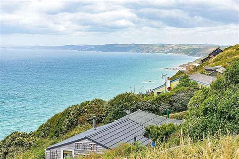 The Perfect Holiday Escape For Couples And Small Families In Whitsand