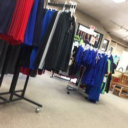 We will find the best sporting goods near you (distance 5 km). Sporting Goods Stores Near Me - July 2020: Find Nearby ...