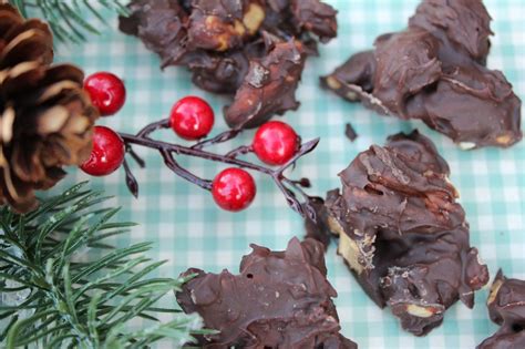 I have a daughter with a nut allergy so i cant bake with nuts. Chocolate Nut Clusters-4 Ingredient, Gluten-Free Christmas Treats | One Pan Nan | Recipe ...