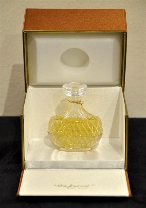 Nina Ricci Lalique Capricci Perfum Bottle Circa 1970