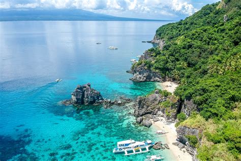 Visit These Incredible Philippine Islands Before Everyone Else The