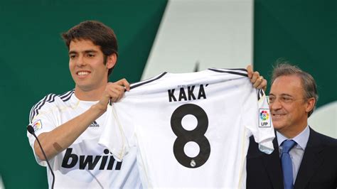 Kaká was born to simone cristina dos santos leite and bosco izecson pereira leite. Kaka Biography, Personal Life, Career, Net Worth and Awards.