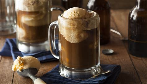 Add in ice cream and enough soda water or selzer to fill almost to top of glass. Best Ice Cream Soda Recipes - Pennysaver | Coupons ...