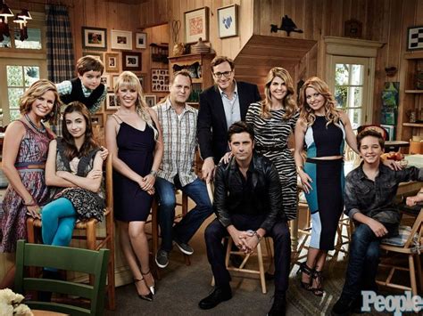 Fuller House Netflix Releases First Photos Of Spin Off Comedy