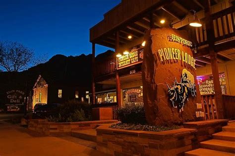 Historic Pioneer Lodge Springdale Utah Opiniones Comparación De