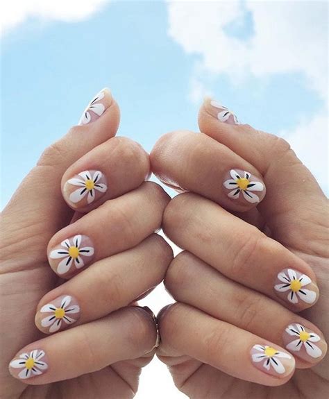 Daisy Nail Art Ideas Cute Summer Nail Designs With Floral Pattern