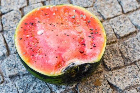 What Does Bad Watermelon Taste Like