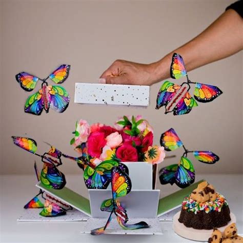 Surprise Cake Explosion Box T With Flying Butterfly Surprise