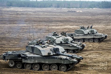 Challenger 2 Main Battle Tanks Photograph By Andrew Chittock Pixels