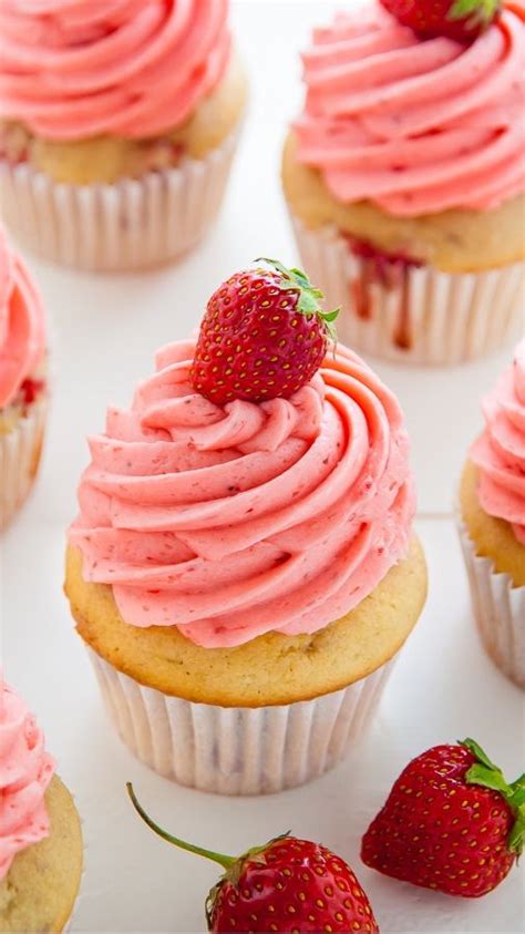 Fresh Strawberry Cupcakes Pinterest
