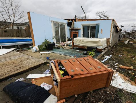 Tornadoes Tear Through Midwest Photos Abc News