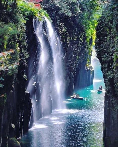 Paradise In Japan Beautiful Places To Travel Beautiful Places To