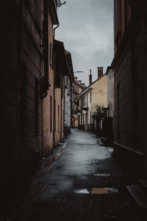 City Alleyway During Daytime Street Image - Free Stock Photo