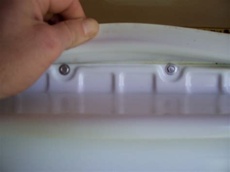 How To Replace The Gasket Seal On A Refrigeratorfreezer Door Dengarden