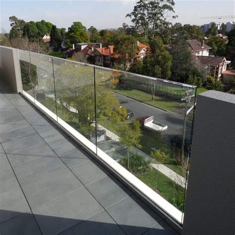 U Channel Outdoor Frameless Design Aluminum Tempered Balcony Glass Railing