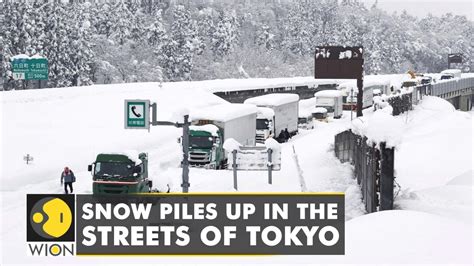 Heavy Snowfall Warning In Japans Tokyo Three Surrounding Areas Under