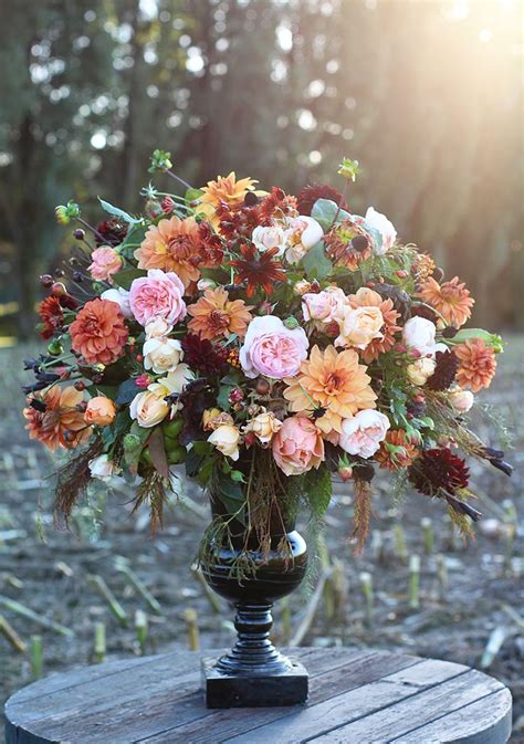 Jul 13, 2020 · if you're the bride, you could even wear your original wedding gown if you're comfortable with it. Best 39 Cut Flower Arrangements images on Pinterest ...
