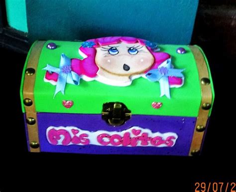 Goo.gl/hkrw8c en el rincon de marylin vamos a hacer hacer un cofre de carton pequeño reciclando una caja. cofre de madera, decorado en foami | Cofre de madera ...