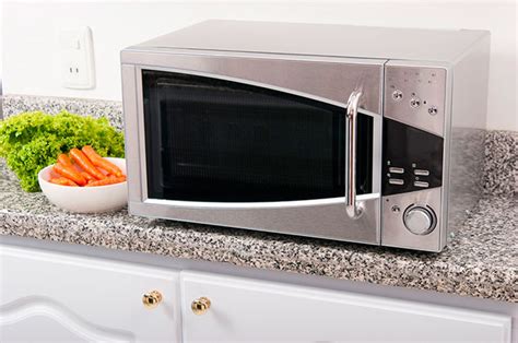 Molde de microondas para huevos. ¿Cómo cuidar el horno de microondas? | Cocina Vital