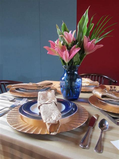 Colorful spring cottage table setting. Our Classes include colorful ideas for festive table ...