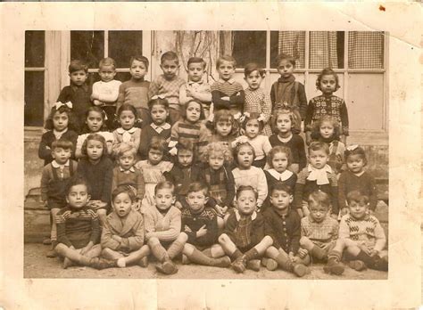 Bienvenue sur la page officielle de la poste, 1er réseau de services de proximité, avec + de 17 000. Photo de classe Ecole rue de bourgogne nimes de 1948, La ...