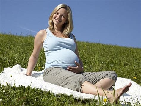 faudzil.blogspot.com: EXTREMELY RARE - Woman miscarries ...