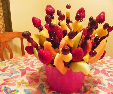 Beautiful Fruit Bouquet 7 Steps With Pictures Instructables