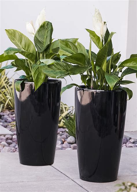 La jolie muse tall planters set 2 flower pots, 20 inch each, patio deck indoor outdoor garden planters,weathered gray. Nested Plastic Self Watering Round Planter (PL3448BK) - XBrand- Your Home and Garden Source