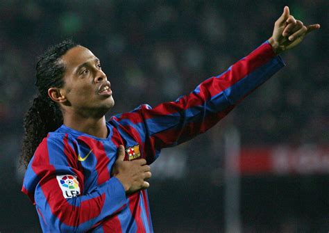 Visit our personal financial disclosure section for more information on members of congress, top executive branch. Ronaldinho | Imagenes & Video! - Identi