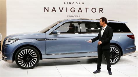 Lincoln Reimagines Big Navigator Suv As Personal Sanctuary Concept