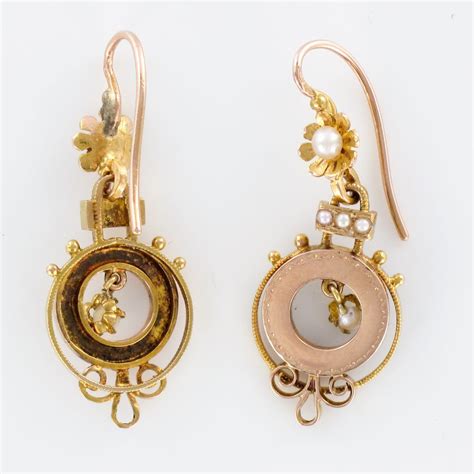Ll découvrez nos boucles d'oreilles créoles rose sur histoire d'or garantie 30 jours satisfaits ou remboursé livraison et retour gratuits Boucles d'oreilles anciennes or rose perles fines - Bijoux ...