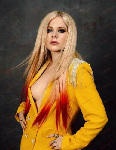 Avril Lavigne Hot Singer Celebrity Pinup Lingerie Poster Photo Prints
