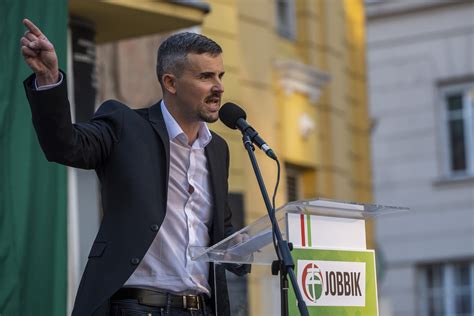 Check spelling or type a new query. Jakab Péter gyáva volt és nem mert bemenni a parlament ülésére