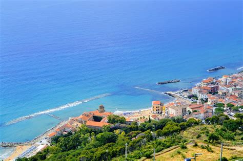 Discover the best of castellabate so you can plan your trip right. Castellabate - Far from the Crowds lies the Italy of your ...