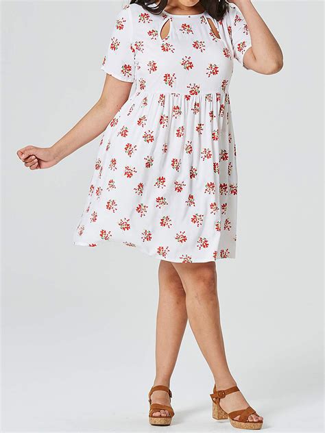 Plus Size Wholesale Clothing By Simply Be Simplybe Ivory Floral Cut