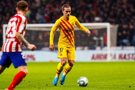 Ver más ideas sobre griezmann atletico madrid antoine griezmann of atletico de madrid looks on during the la liga match between club atletico de madrid and villarreal cf at wanda metropolitano. Barcelona | Griezmann foi hostilizado por torcedores do ...