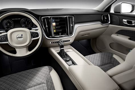 Volvo Earns A Spot On 2019 Wards 10 Best Interiors List For All New V60