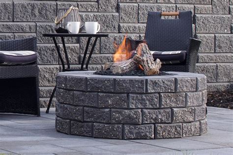 How would you like to surround your guests with a ring of fire, for a truly dramatic dining experience? How to Install a Fire Pit