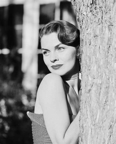 40 Gorgeous Photos Of Joanne Dru In The 1940s And 50s Vintage News Daily