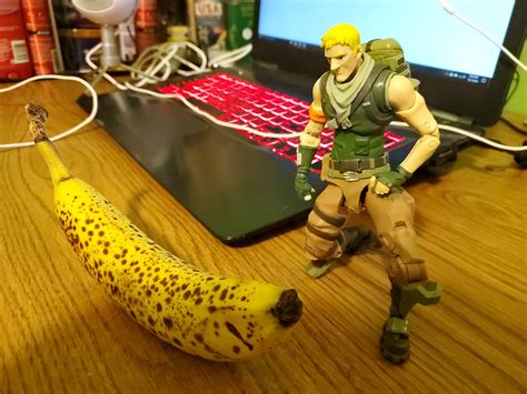 Are YOU Peely?that's ok, take your time. : r/FortNiteBR