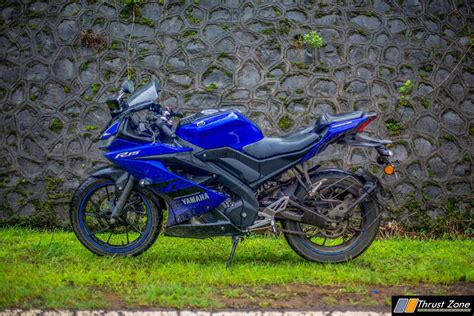 Hey dosto.in this video i'll explain yamaha r15 v3 motogp edition 2019 new price list in india with loan amt emi rto. 2018 Yamaha R15 V3 Review, Road Test