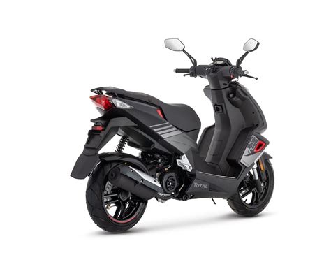 Datos técnicos, galería, información, video, opiniones y prueba del scooter deportivo por excelencia de peugeot. Peugeot Speedfight 4 RS Total Black scooter kopen bij ...