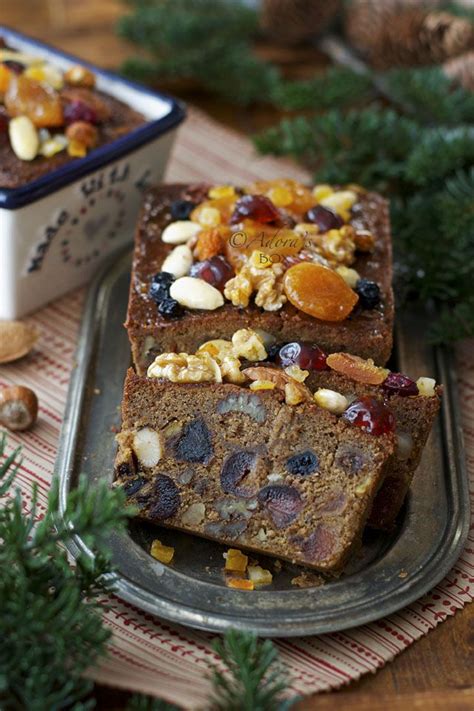 It only requires 3 ingredients and it tastes delicious! BEST EVER FRUITCAKE | Fruit cake recipe christmas