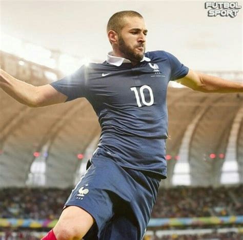 Güncel performans bilgileri karim benzema (real madrid) oynanan maçlar goller asistler kartlar tüm müsabakalar. Karim Benzema