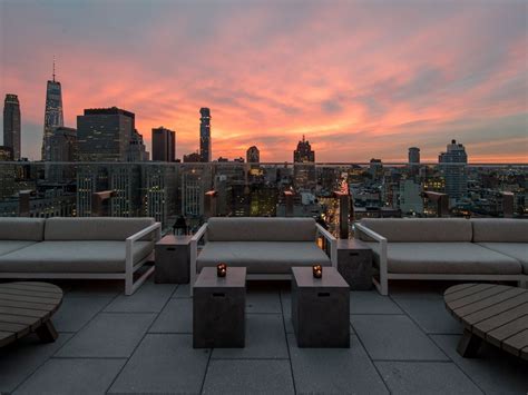 13 Sun Soaked Rooftops For Eating And Drinking In Nyc Nyc Rooftop