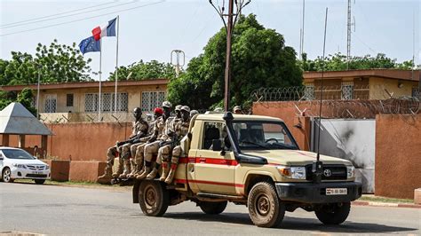 Retrait Des Troupes Fran Aises Au Niger La Fin D Une Guerre De Ans